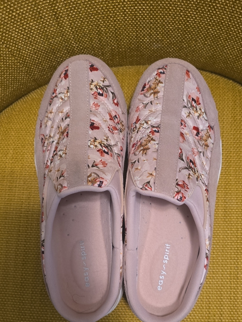 Easy Spirit Pink Floral Slip-On Clogs